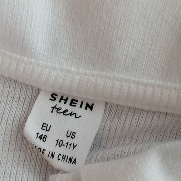 Cow Print (1) & White Collared (1) Crop Tops - Picture 7 of 10